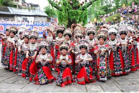苗族跳花节：欢庆丰收，体验独特习俗